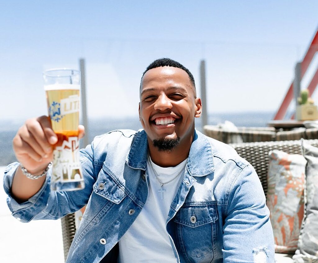 The Quest for Extra Cold: Refreshment Imagined with Castle Lite
